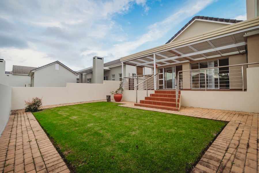 2 Bedroom Property for Sale in Groenkloof Retirement Village Western Cape